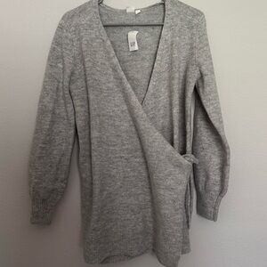 GAP Women's Gray Wrap Sweater